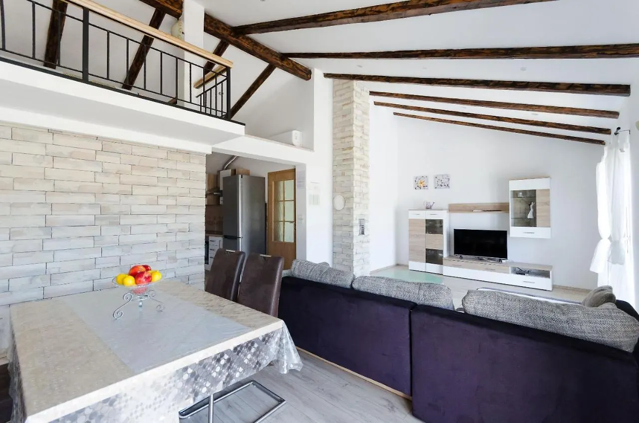 Apartment Marica Supetarska Draga