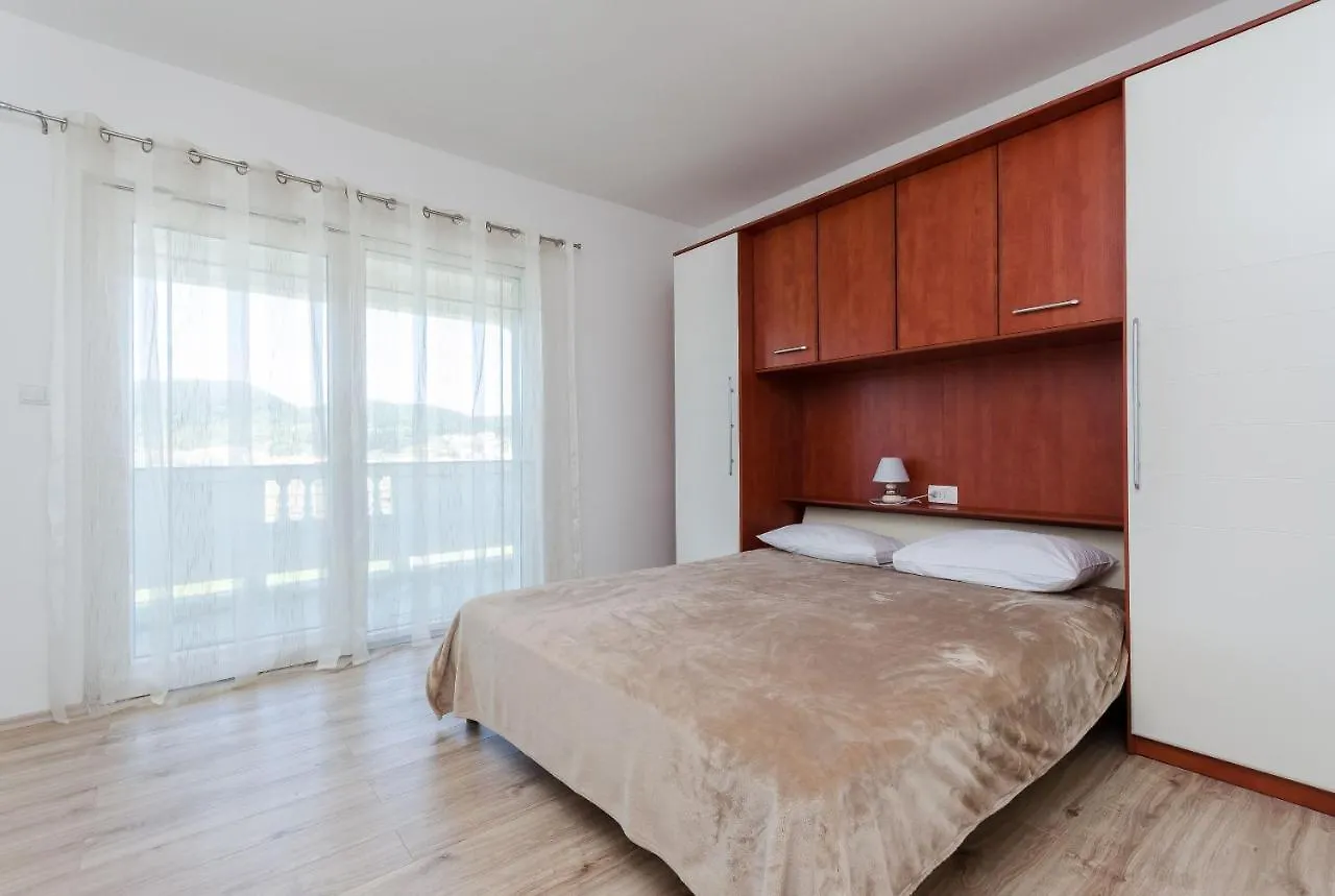 Apartment Marica Supetarska Draga